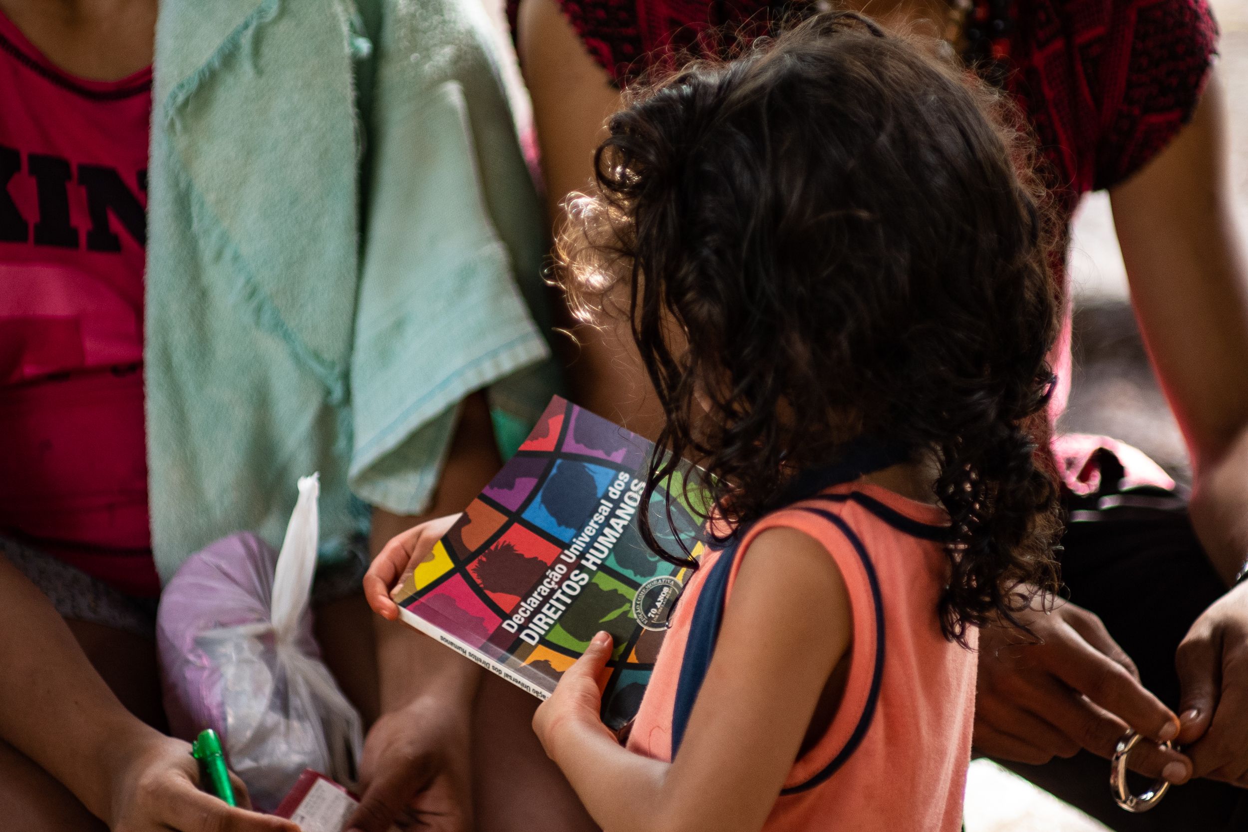 The role of community resources in claiming and defending rights